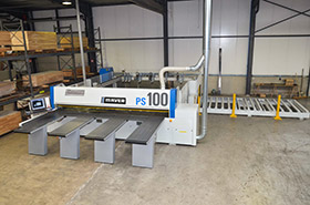Mayer met heftafel belading